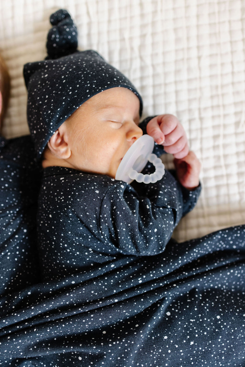 Ozzy Newborn Hat Bundle (Top + Bottom)