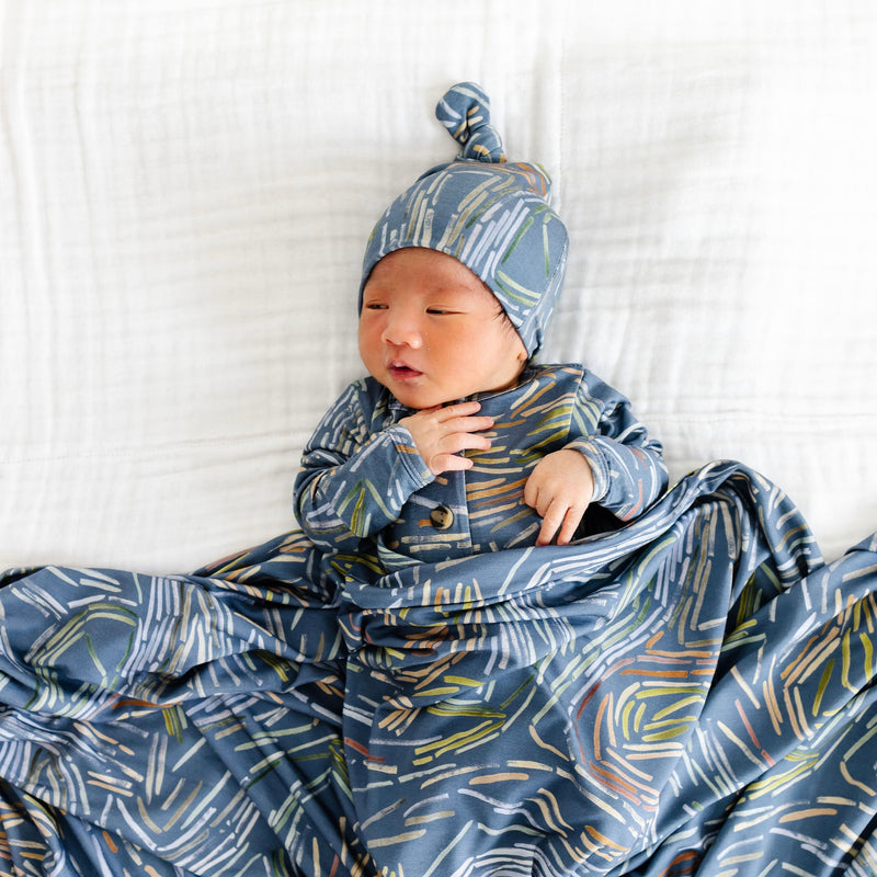 Archie Newborn Hat Bundle (Gown)