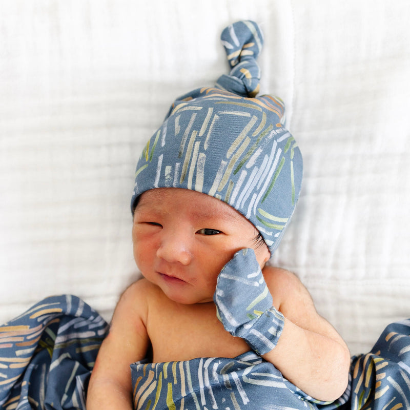 Archie Newborn Hat Bundle (Gown)