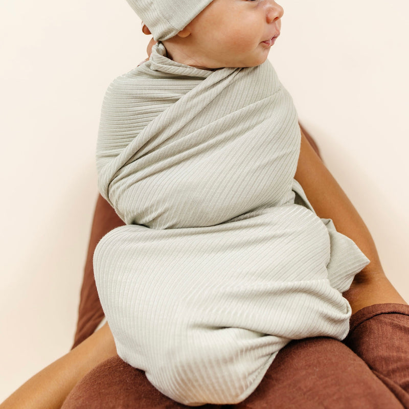 Noah Ribbed Newborn Headband Bundle (Gown)